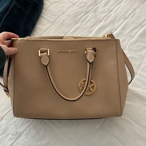 Michael Kors Tote